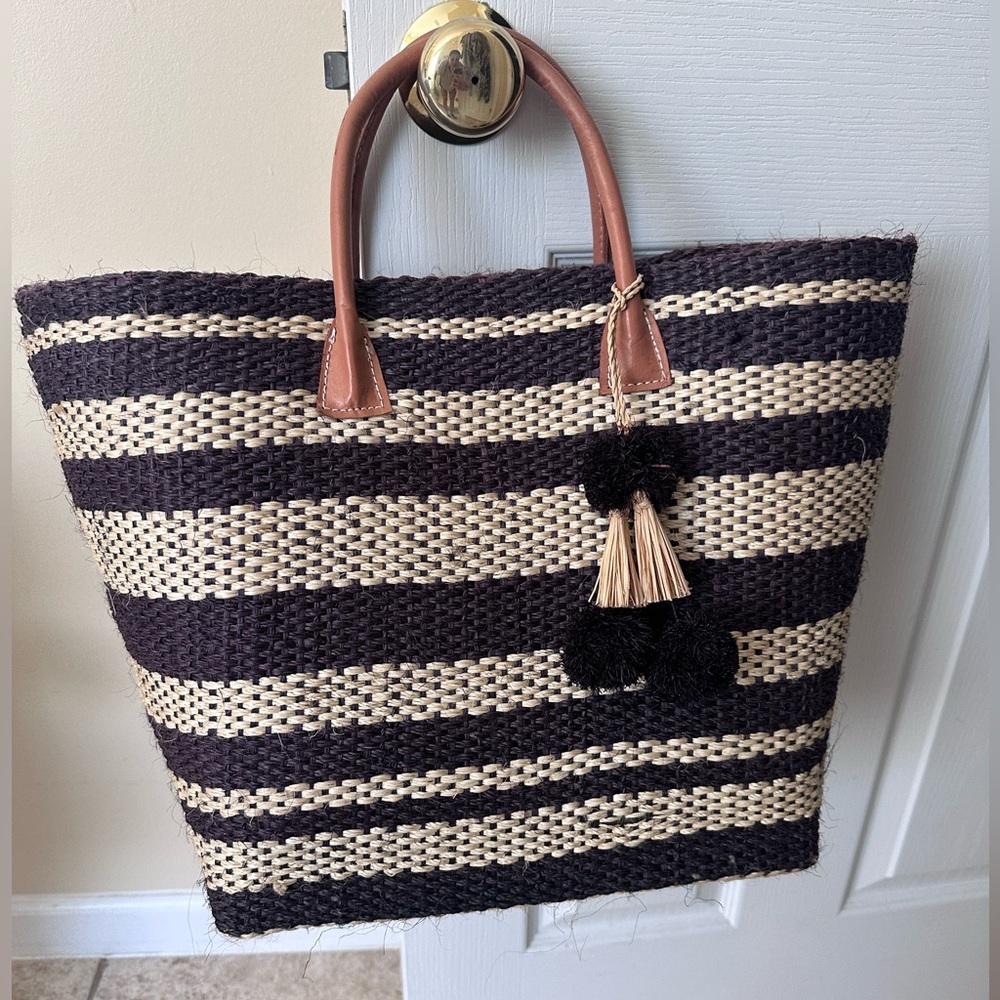 Buji Baha Straw Beach Bag